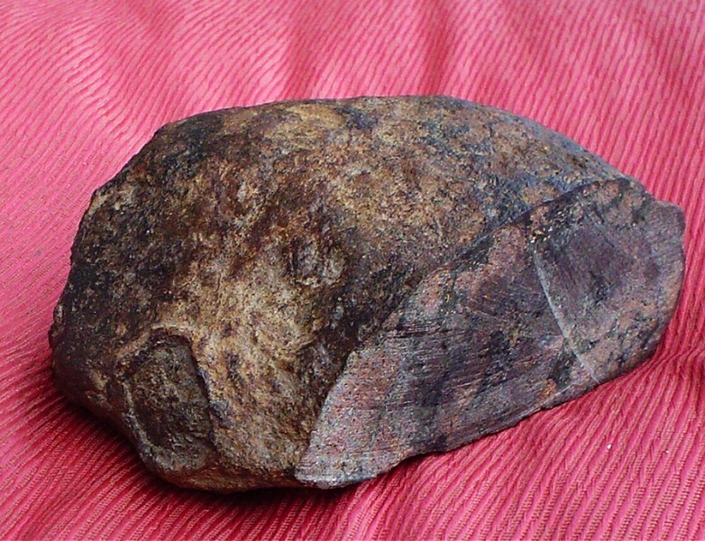 Plik:Pseudometeoryt Giżycko (Maliszewski 2008).jpg