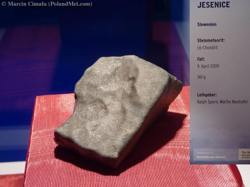 Plik:Jesenice (specimen 361 g) MC-1.jpg